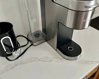 Coffee maker 
