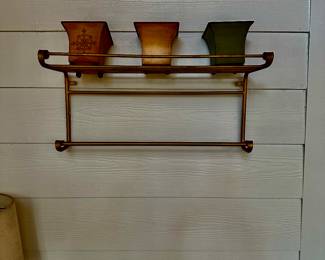 Wall decor 