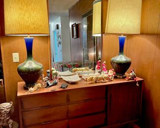 Hooker Dresser, Mirror, Hager Ashtrays, MCM Lamps with Original Shades