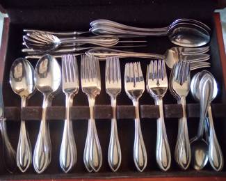 Oneida Stainless Flatware - American Harmony - 104 pcs