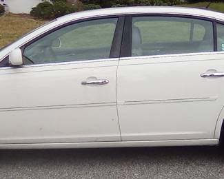 2007 Buick Lucerne 72,652 original miles. $4,500 CASH ONLY. 