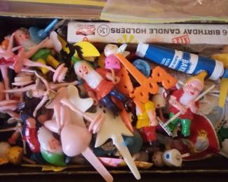 Vintage cake toppers