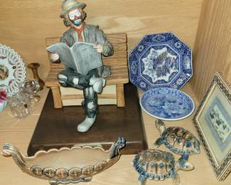 Emmett Kelly clown figures 