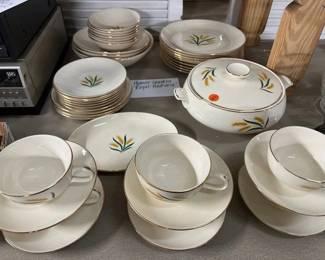 HOMER LAUGHLIN DISHES