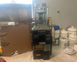 VINTAGE JOHNSON FARE BOX CO. NO. 3 TOKEN MACHINE