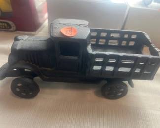 CAST IRON BLACK PICK UP TRUCK