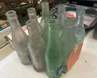 LOT OF VINTAGE SODA BOTTLES