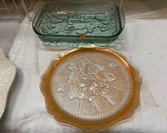 CASSEROLE DISH AND PLATTER