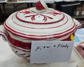 FITZ AND FLOYD DISH WITH LID