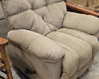 RECLINER