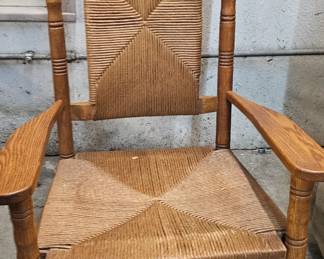 ROCKING CHAIR