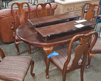 TABLE AND CHAIRS