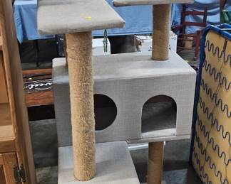 CAT TOWER