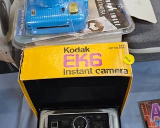 CAMERA LOT