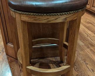 Bar stool