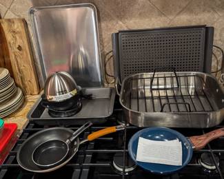 Kitchen, baking, cooking, frying pans