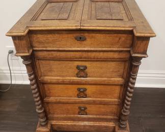 Antique Barley Twist Chest with Folding Top