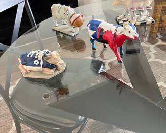 Cow Parade figurines