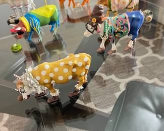 Cow Parade figurines