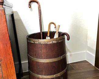 antique barrel umbrella stand