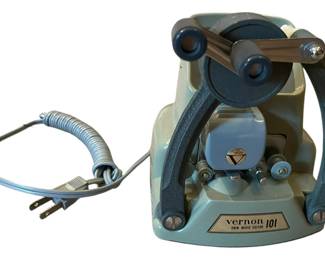 Vernon 8 mm Movie Editor 101 