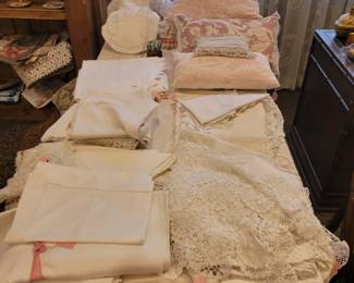Vintage Irish linens, like new
