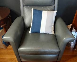 Recliner