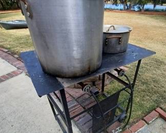 Outdoor Gas Cooking Stations with Pots