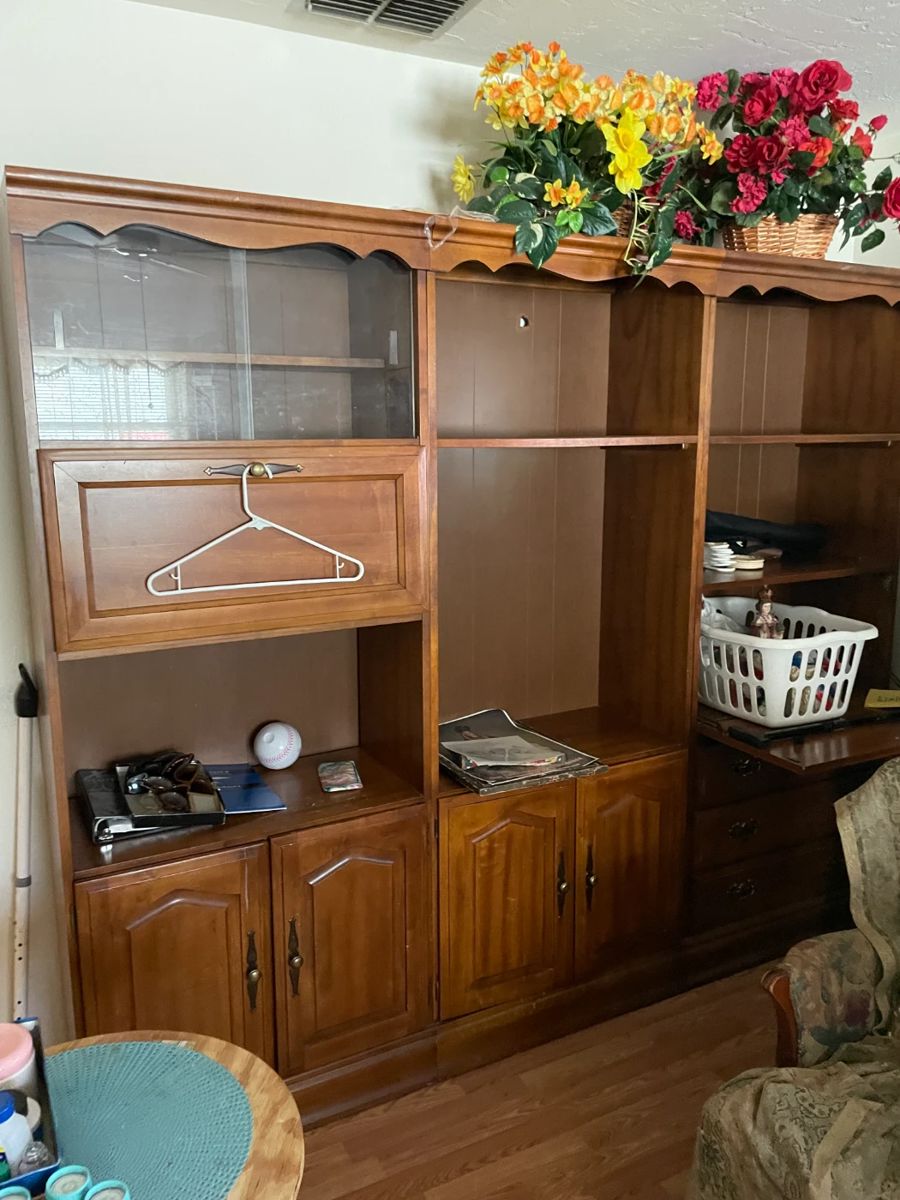 Display Shelves & storage