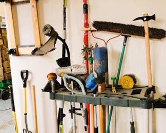 Long handle lawn care tools: shovels, tree trimmers (cordless and hand), rakes, pole digger and more