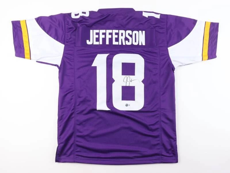 Justin Jefferson Signed Jersey (Beckett)