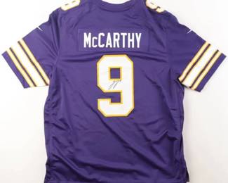 Nike J.J. McCarthy Signed Minnesota Vikings Jersey (Beckett)