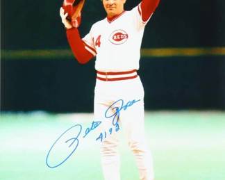 Pete Rose Signed Reds 11x14 Photo Inscribed "4192" (JSA)