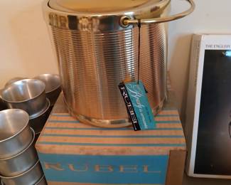 Rubel Unused Ice Bucket