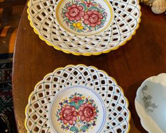 Slovenska Ludova Reticulated Majolica Plate hand painted 