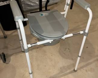 Portable Toilet - Adult Senior Commode 