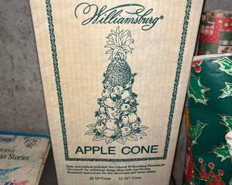 Williamsburg Apple Cone 