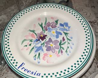 Signatures Freesia Individual/decorative salad plate 