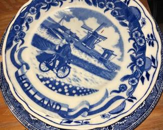 Porcelain Blue and White Decorative Wall Plate - Holland 