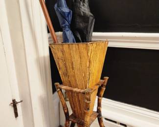 Bamboo detachable umbrella stand 