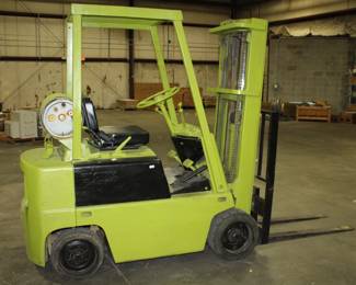 Clark Equipment Forklift