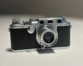Camera (Leica - 35mm)