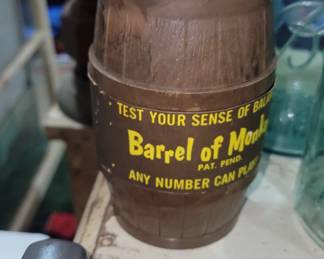 Barrel of monkeys 