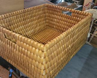 Large basket 