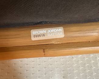 R30 - $500 - Brown Jordan Chaise Lounge Chair. Measures 29" wide x 5' long.