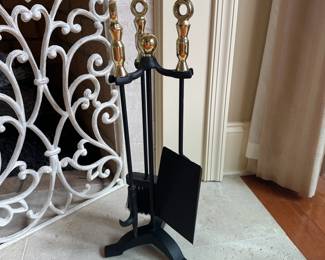 R19 - $30 - Small Fire Place Tool Set