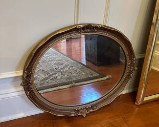 R40 - $20 - Measures 20" x 24"