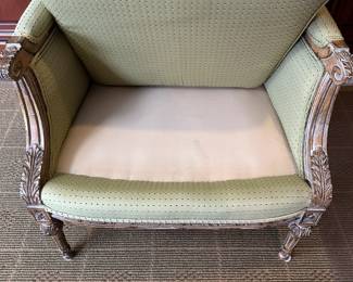 R87 - $175 - Single Side Chair. Measures 27" wide x 29" deep x 38.5" tall. Excellent Condition with a down filled cushion.