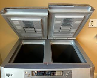 R38 - $600. Dimchae model DDA-1836. Kimchi Refrigerator manufactured 2005.