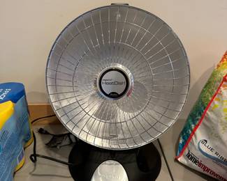 R122 - $35 - Presto Heat Dish